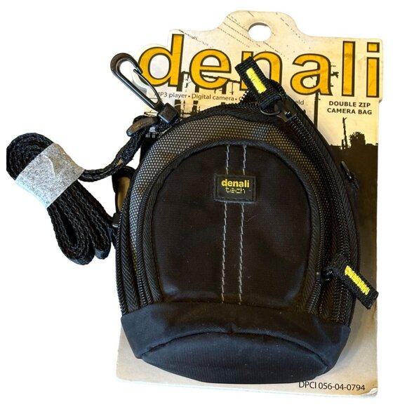 Denali Brand Black Double Zip Camera/Cell Phone Shoulder Bag (SEE FEATURES) - Picture 1 of 12